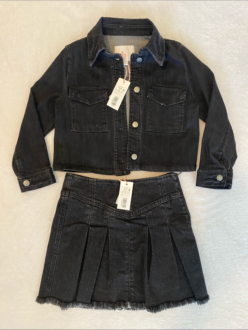 Gb Girls Black Jacket and Skirt Size 6